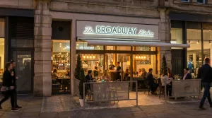 Broadway - Thorpe Bay - Restaurant - The broadway Kitchen concept external